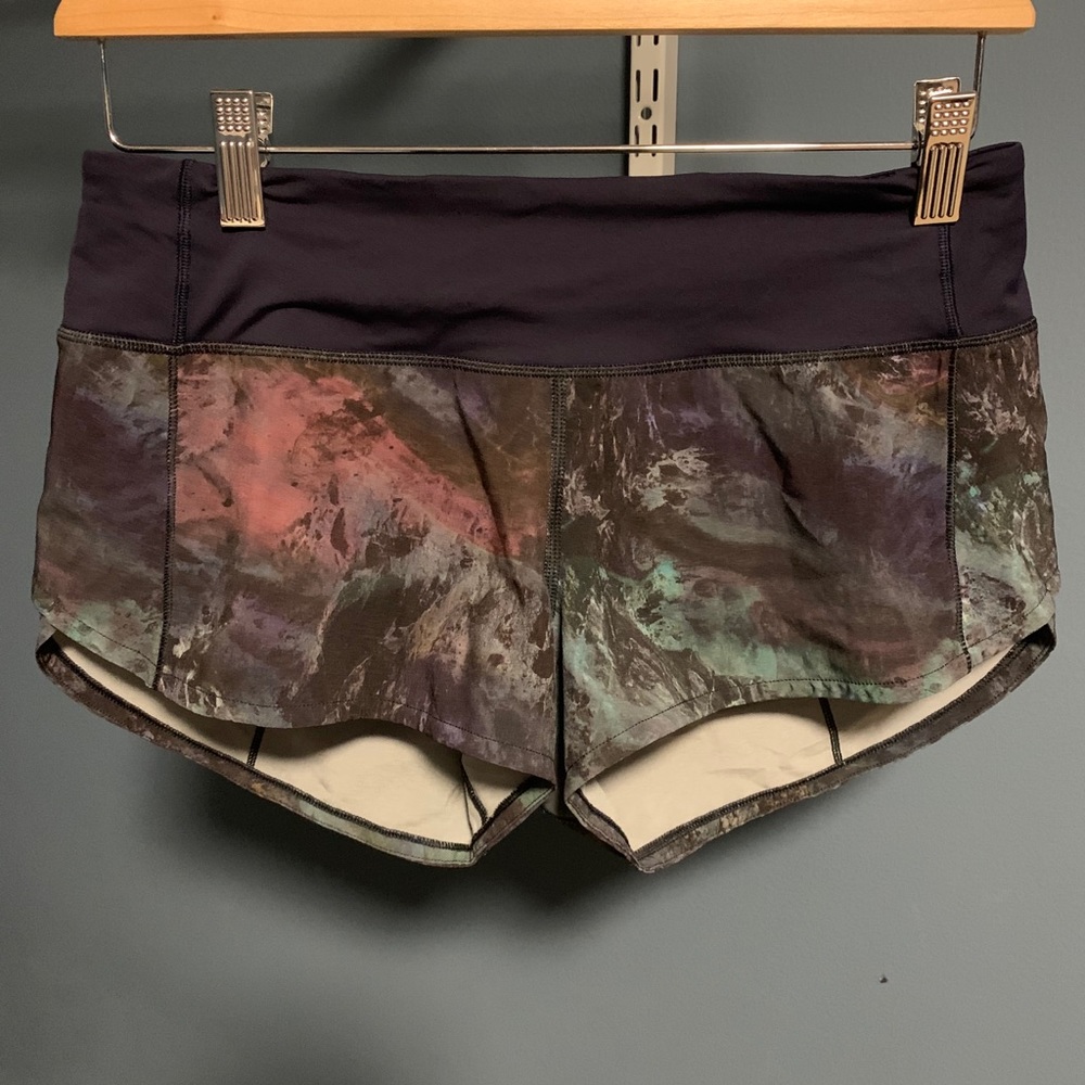 COPY - Lululemon Purple Print Speed Up Short (2.5…